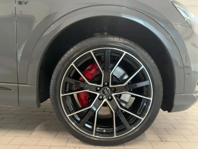 Audi SQ8 TFSI tiptr. AHK STDHZG NACHTS HUD PANO 360°K