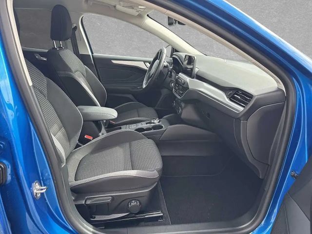 Ford Focus Cool & Connect EcoBoost Wagon