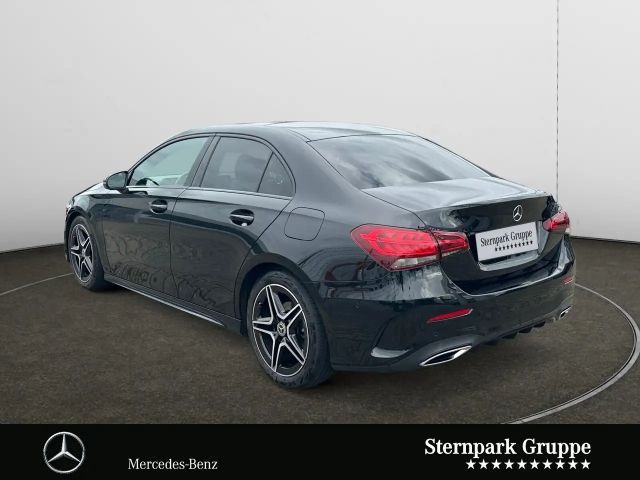 Mercedes-Benz A 180 AMG Line