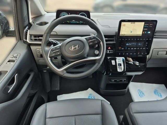 Hyundai Staria Prime