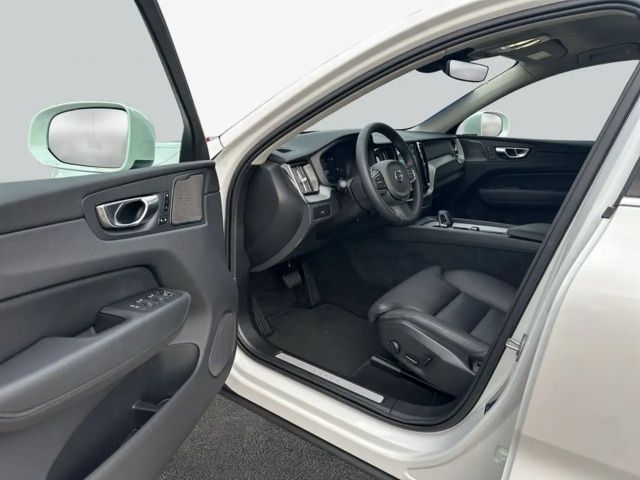 Volvo XC60 AWD Core