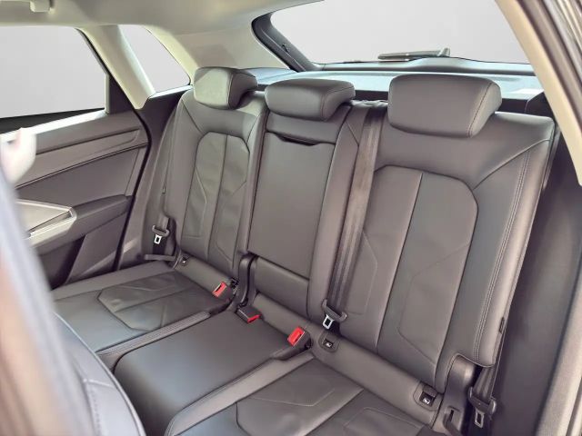 Audi Q3 35 TFSI S-Tronic
