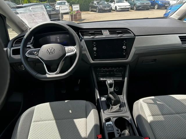 Volkswagen Touran 1.5 TSI Comfortline