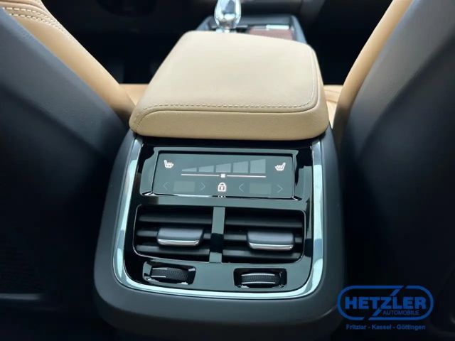 Volvo XC60 AWD Dark Ultra