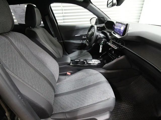 Peugeot 2008 Allure Pack EAT8 PureTech