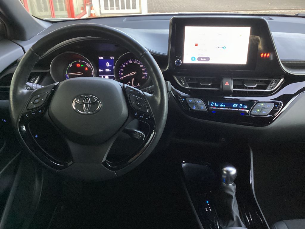 Toyota C-HR 5-deurs Bi-Tone Team D