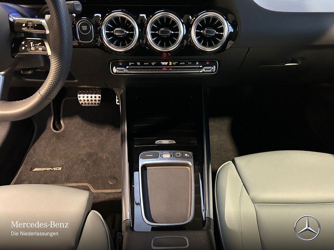 Mercedes-Benz EQA 300 4MATIC