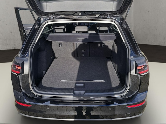 Volkswagen Golf Life Variant