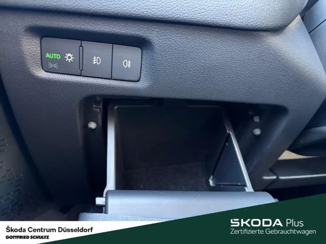 Skoda Octavia Clever Combi