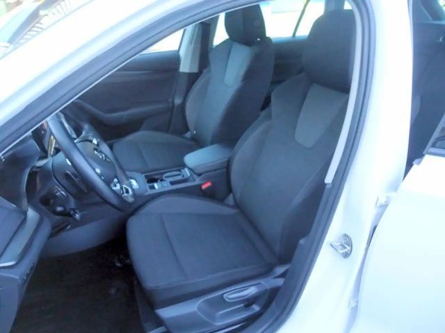 Skoda Octavia Ambition