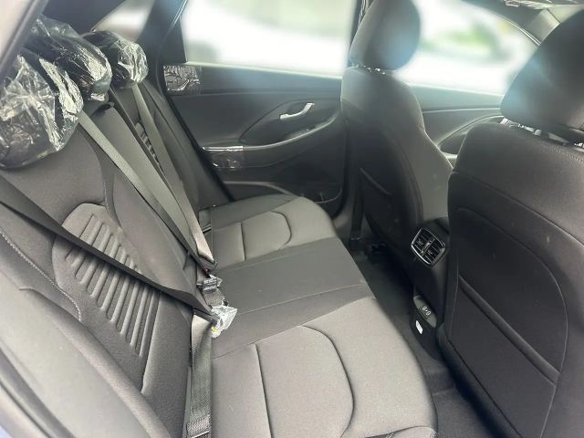 Hyundai i30 Advantage Hybrid