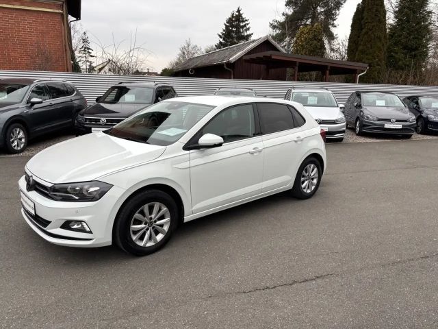 Volkswagen Polo DSG Highline