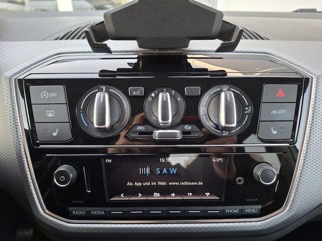 Volkswagen up! Active