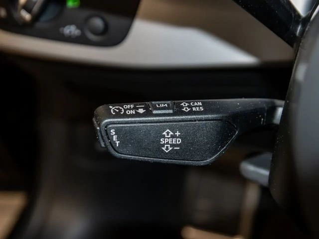 Audi A4 35 TFSI S-Line