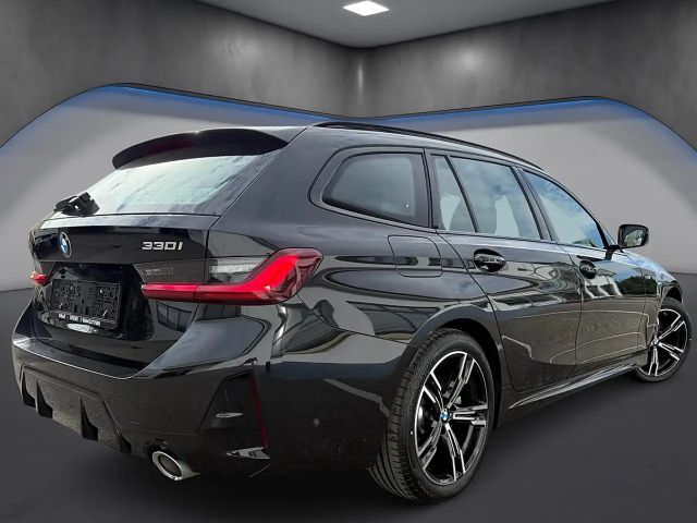 BMW 330 330i