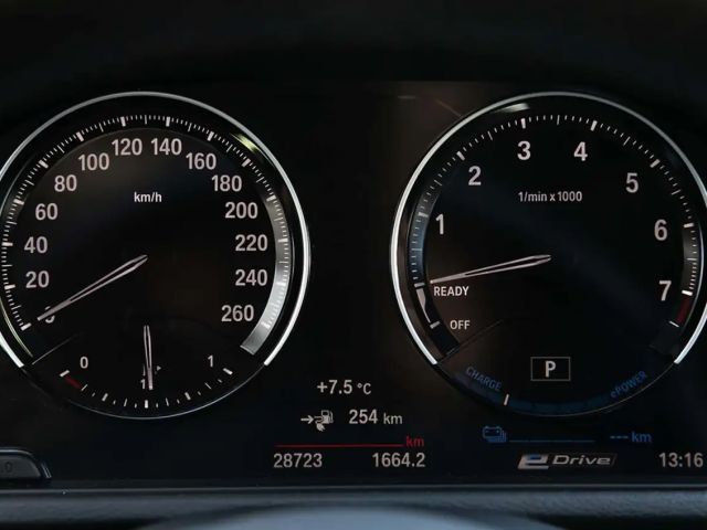 BMW X1 Advantage pakket xDrive25e