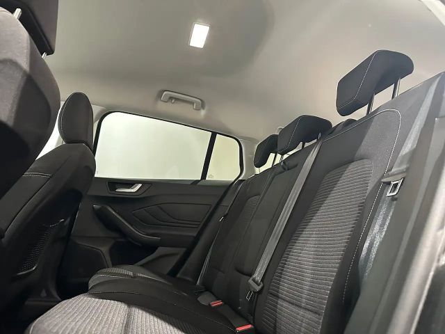 Ford Focus EcoBoost Titanium Wagon