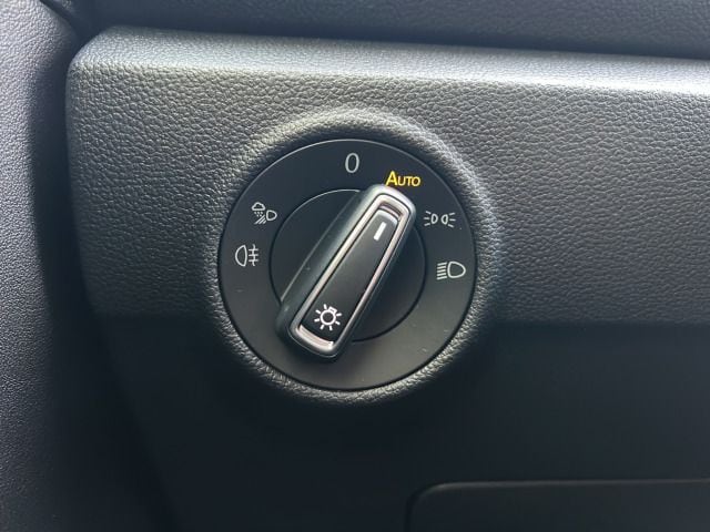 Volkswagen T-Roc 1.5 TSI Cabriolet Plus R-Line