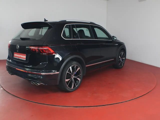 Volkswagen Tiguan 2.0 TSI IQ.Drive