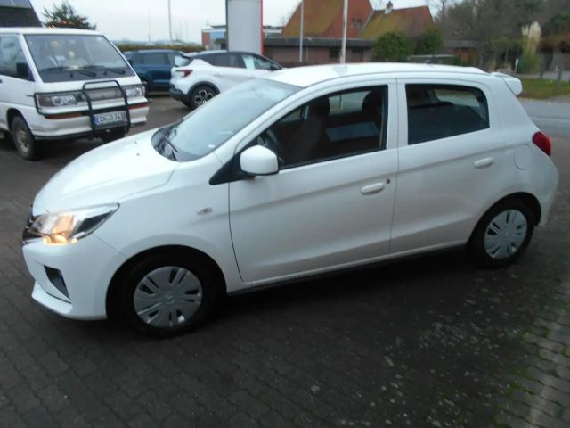 Mitsubishi Space Star Star