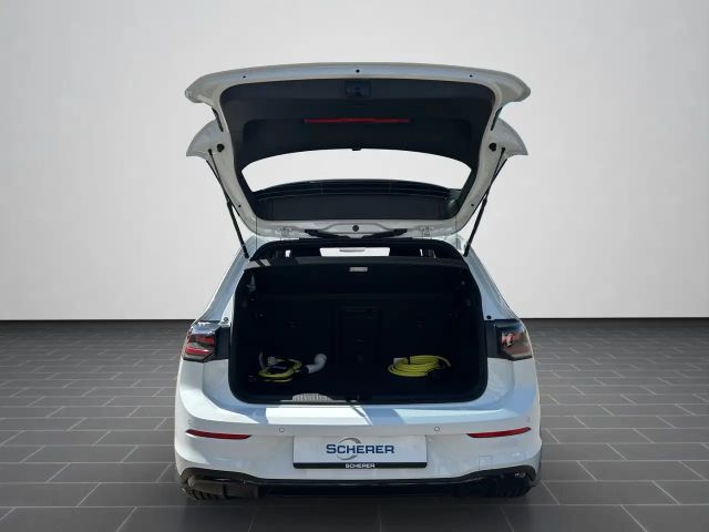 Volkswagen Golf GTE eHybrid