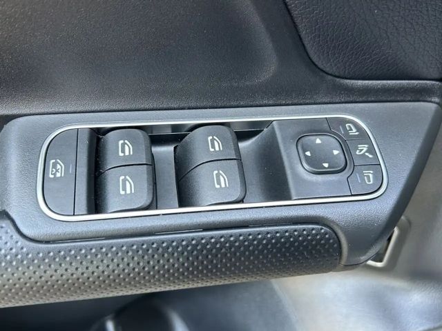 Mercedes-Benz GLB 200 GLB 200 d