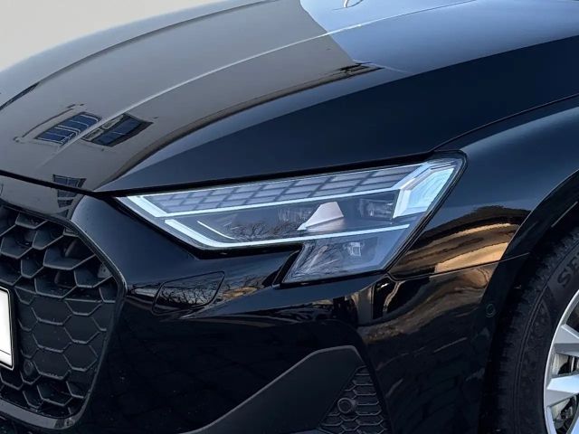 Audi A3 30 TFSI Sedan