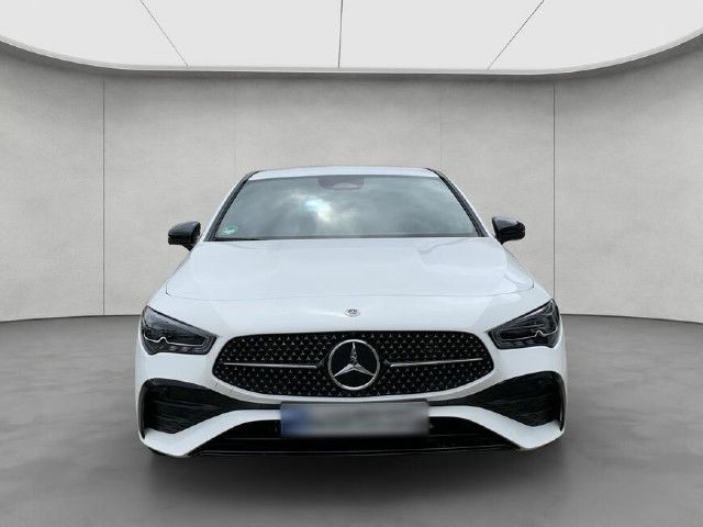 Mercedes-Benz CLA 180 Shooting Brake