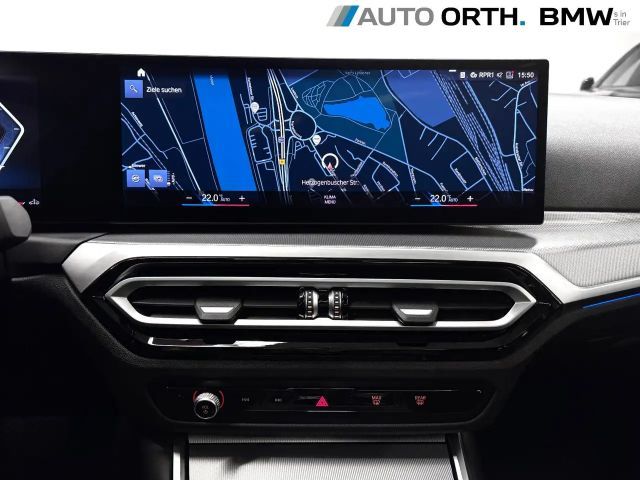 BMW 330 330i Touring xDrive