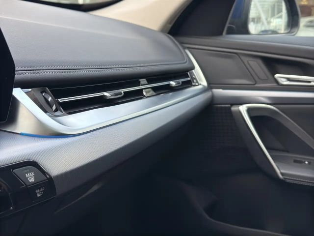 BMW X1 *** X-LINE *** NEUPRES 61.600 *** -29% *** BLAU