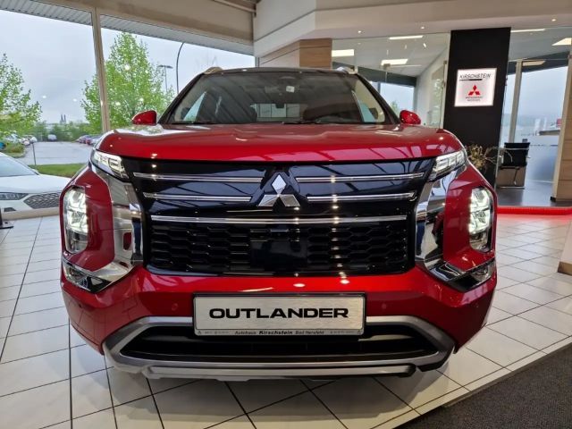 Mitsubishi Outlander 4WD