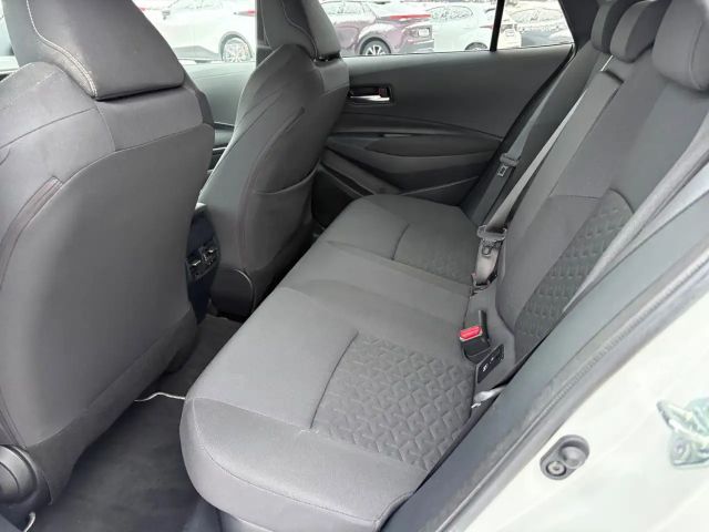 Toyota Corolla Team D