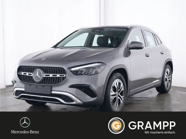 Mercedes-Benz GLA 180 Progressive