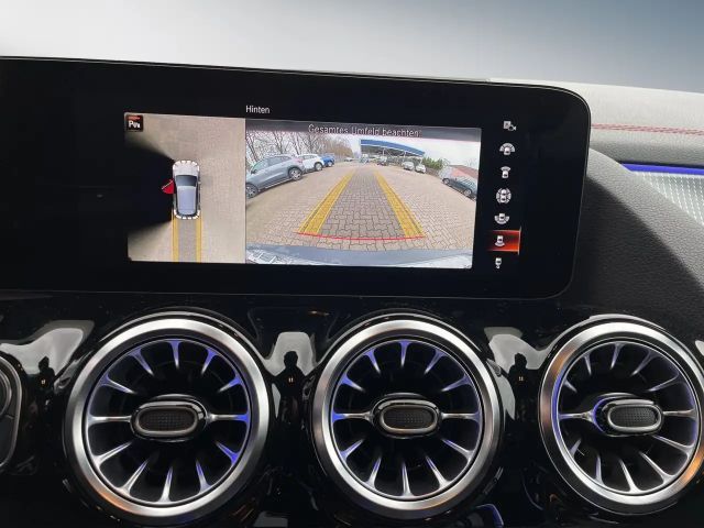 Mercedes-Benz EQA 300 4MATIC AMG Line