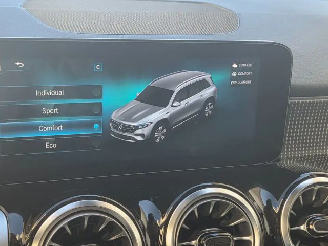 Mercedes-Benz EQB 300