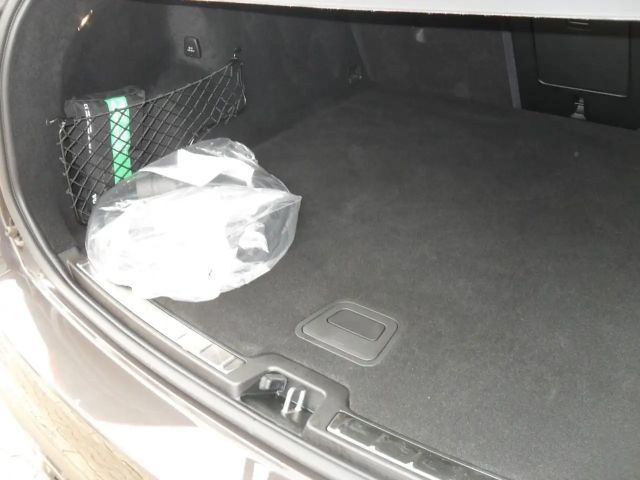 Volvo XC60 AWD Dark Plus T6