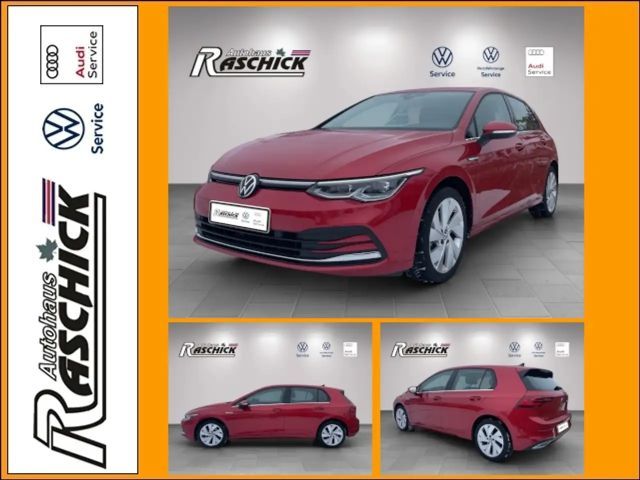 Volkswagen Golf 1.5 eTSI Golf VIII Style