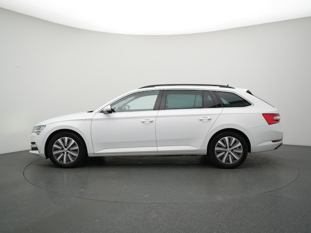 Skoda Superb Ambition Combi iV