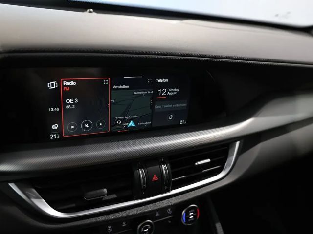 Alfa Romeo Stelvio AT8 Q4 Veloce