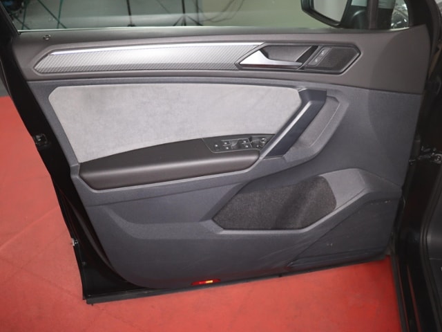 Volkswagen Tiguan 2.0 TSI IQ.Drive