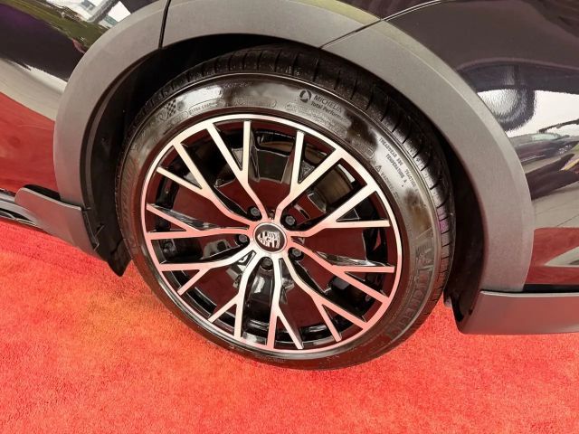 Porsche Taycan 4 Cross Turismo