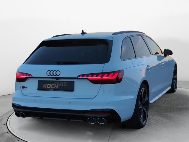 Audi S4 Avant Quattro