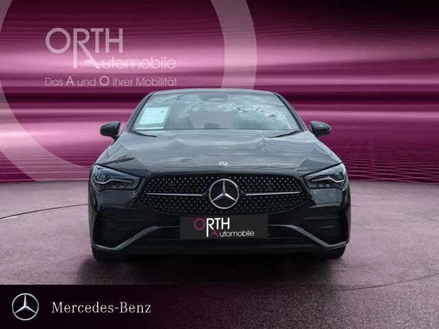 Mercedes-Benz CLA 200 AMG Line Coupé
