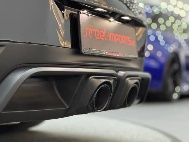 Porsche 992 Black Edition Coupé GTS