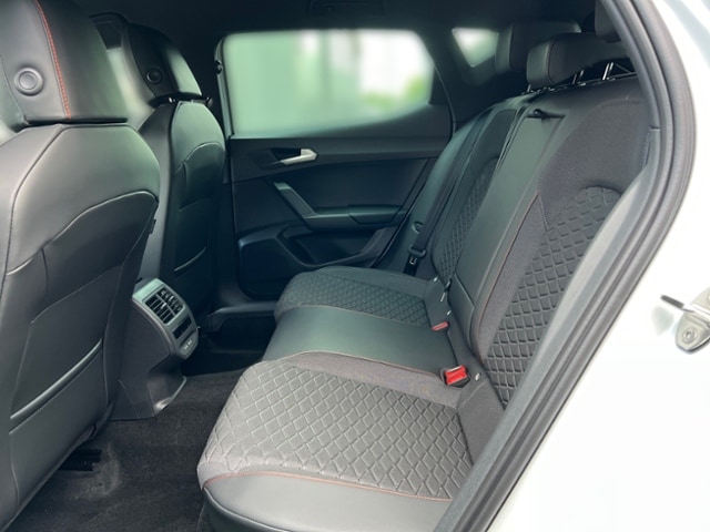 Seat Leon 1.5 eTSI Black DSG