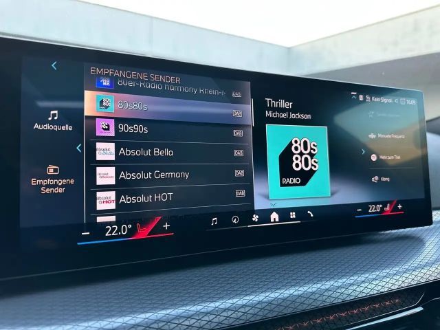 BMW 320 320d M-Sport Sedan