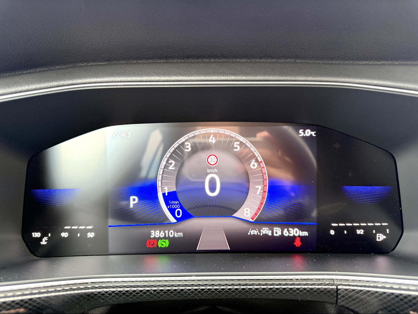 Volkswagen T-Cross IQ.Drive R-Line