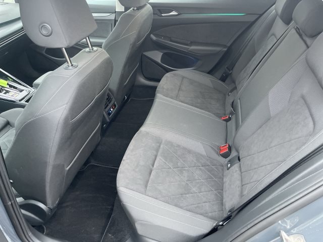 Volkswagen Golf 2.0 TDI DSG Golf VIII Variant