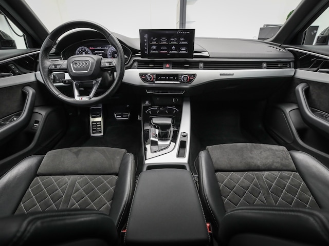 Audi A4 45 TFSI Avant Quattro S-Tronic