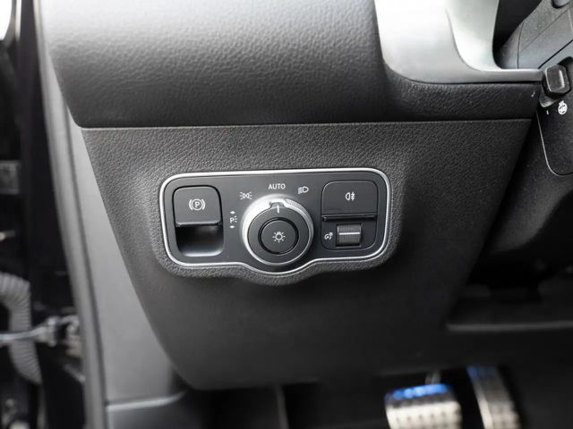 Mercedes-Benz GLB 35 AMG 4MATIC AMG Line